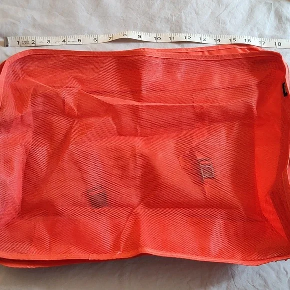 Packing Cubes Travel Bundle Collapsible Water Bottle & Silicone Bottle Covers - Picture 10 of 16